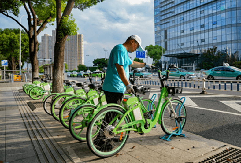 精細化護行國慶 永安行“停有序、行安全”